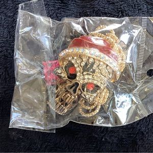Christmas skull pendant necklace